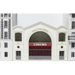CINEMA L'ARSENAL IMMEUBLE POUR FOND DE DECOR